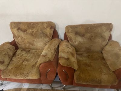 Продам 2 кресла не дорого