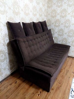 Продаю Диван не дорого divan