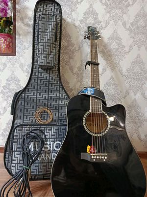 Qora Akustik Gitara 40/41 (Silverio since 1984)