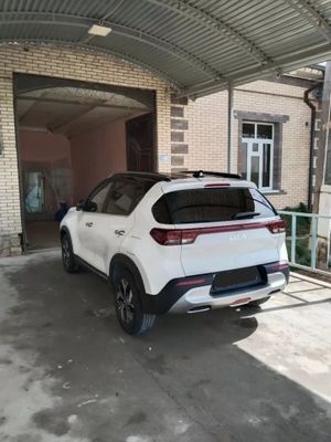 Киа сонет 1000 км пробег Full позиция люки бор 2024