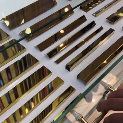 Eshik va devorlar uchun tilla profillar xizmati, Molding