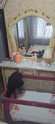 spalniy sotiladi krovat shkaf ham bor holati yaxshi