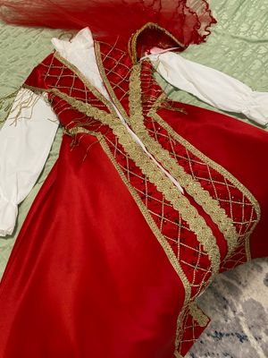 Sotiladi ansambl