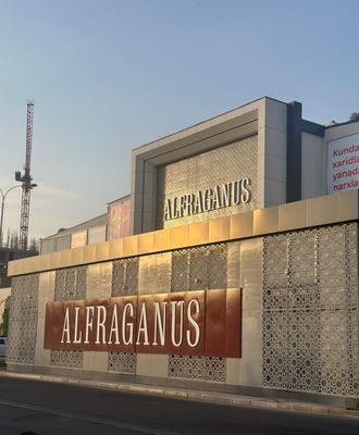 Аренда магаз ТЦ Альфрагамус, 42м2, 2-этаж, рядом с детской площадкой