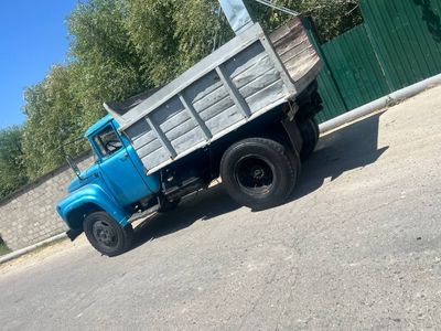 Zil 130 sotiladi dizel mator