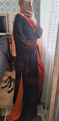 Abaya Dubayski