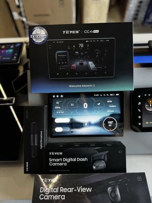 Teyes CC4 pro 10.36 12/256 одна штука есть все что на фотке комплект