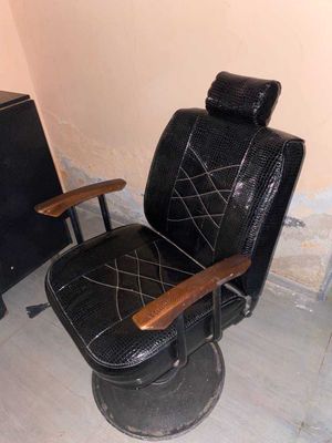 salon uchun mebel kreslo xolati yaxshi