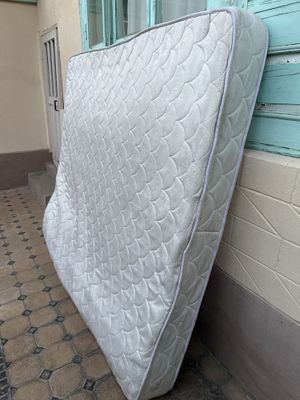 Matras o’rtacha holatda