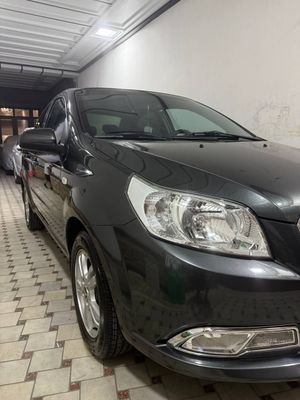 Nexia 3 sotiladi