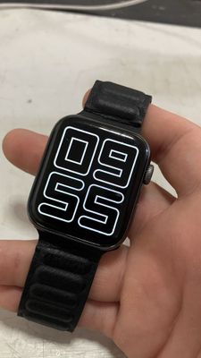 apple watch 4/44mm