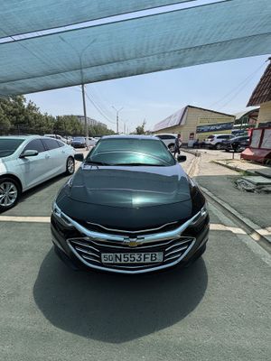 Malibu 2 pirmer 2022 yil kiraskasi toza holati idyal murojat uchun…..