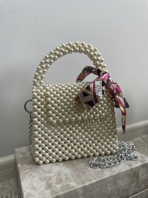 Qoʻl mehnati 100% , holati yangi