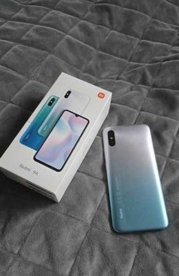 Продам свой смарт Xiaomi Redmi 9A 2/32 GB Glacial Blue в идеале и фулл