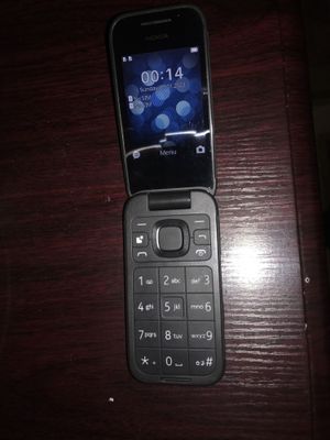 Nokia 2660 F sotiladi
