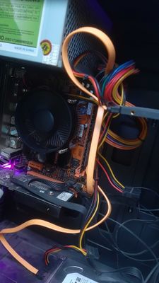 XTECH Computer polu igrovoy