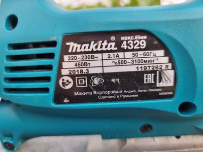 Лобзик макита