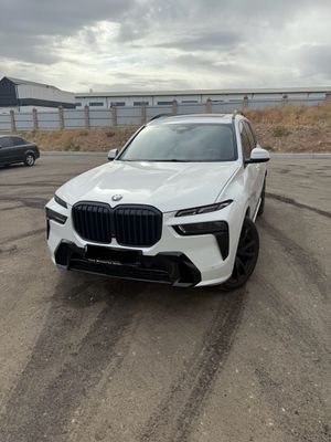 BMW X7 40i в рассрочку