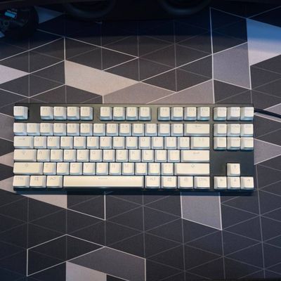 Varmilo VA87M + Полный комплект кейкапов Steelseries Prismcaps White