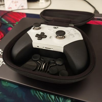 Xbox Elite Controller 2 (Идеал)