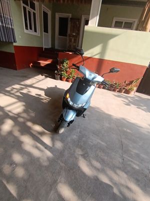 Skuter Yadea akumlyator 230w Sotiladi holati o'rtacha