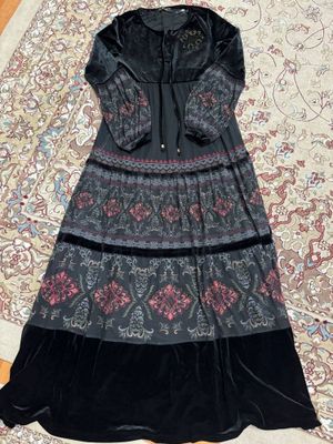 Плятья бархат с узорами
