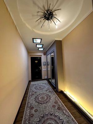Сдаётся 3х комнатная квартира в Мирабадском районе.