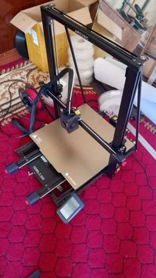 Продам 3д принтер Anycubic Kobra2 Max