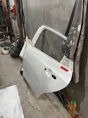 Malibu 2 orqa eshik