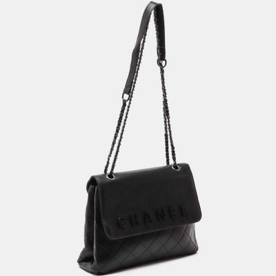 Сумка CHANEL — элегантность и классика в одном аксессуаре