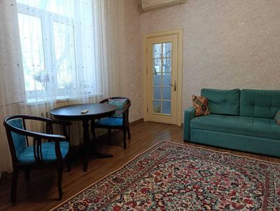Аренда квартиры, 3 комнаты, 3/2/3,: ул. Навои, ориентир метро Навои