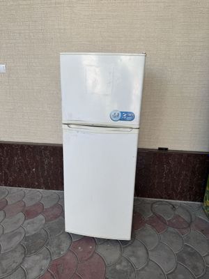 Холоделник Lg сотилади