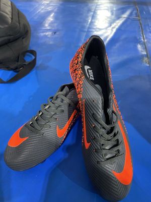 Nike butsilari razmer 41