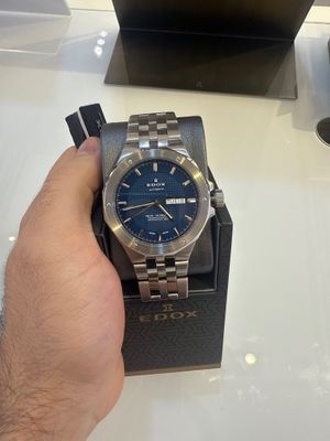 Часы EDOX 1884 с международной гарантией 2 года