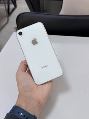 iPhone XR 128Gb white