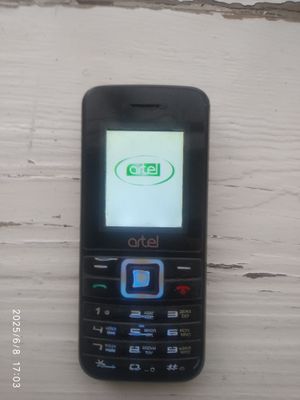 Artel D83 1~simkartalik mp3 chip tushadi