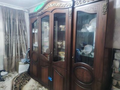Продаётся Мебель Шкаф - стенка, горка