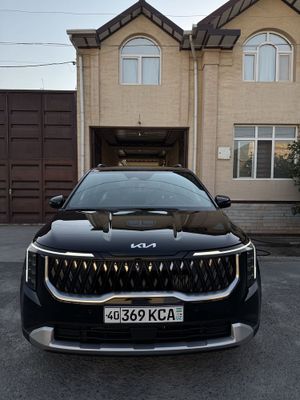 Kia carnival 2024