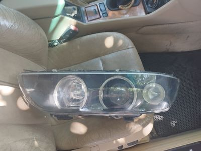 Продается Фара от BMW E 39