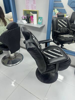 Salon uchun jihozlar sotiladi