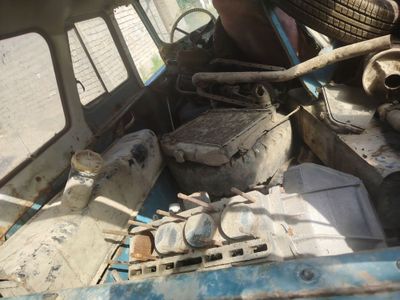 Uaz 469 zapchastlari bor
