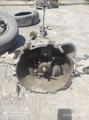 Moskvich 2141 Karobka sotiladi
