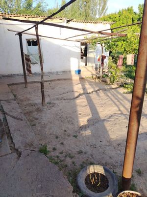 1 gektar tayyor hujjatli Hovli uy sotiladi