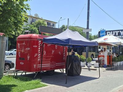 Фудтрак дукон жойи билан сотилади конуний килиб 3-йиллик рухсатнома.