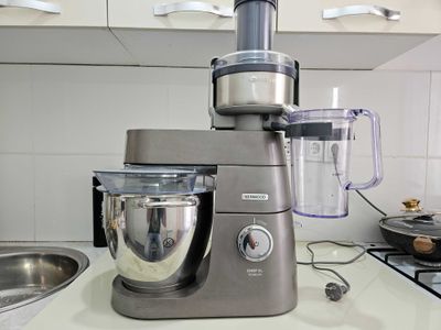 Кухонный комбайн Kenwood Chef Titanium XL