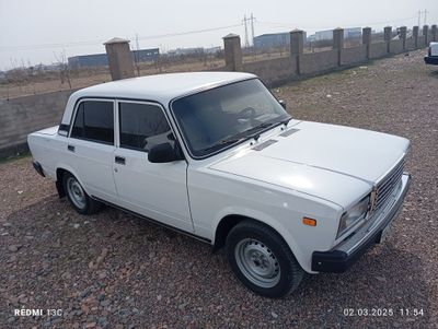 Vaz 2107 .injektor Sotiladi ideal