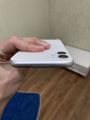 iphone 11 white ideal