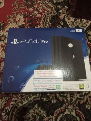 Playstation 4pro 1 tera 2 jostik