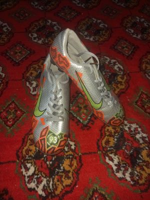 Бутцы Роналду Nike размер 36