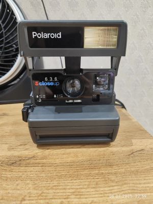 Продаю фотоаппарат Polaroid б/у